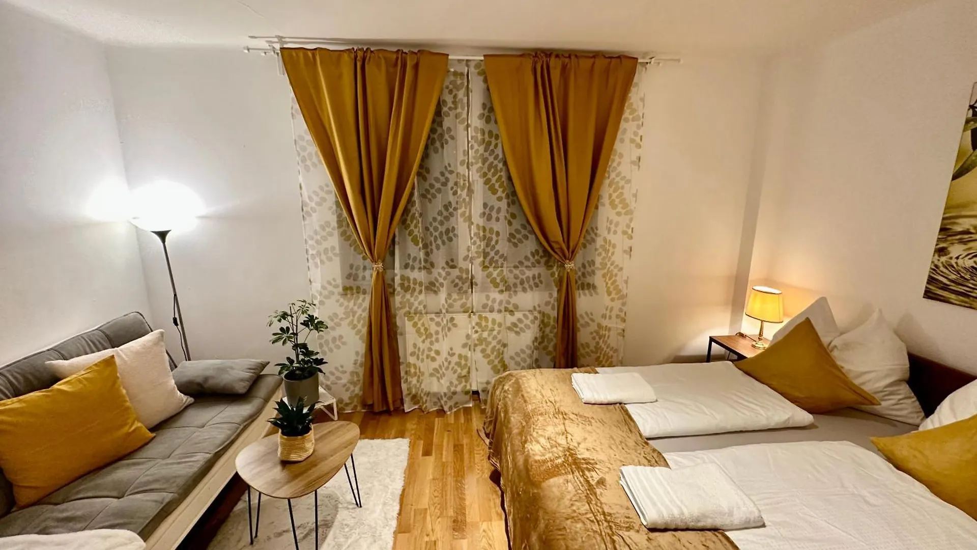 The Peaceful Garden Stay & Free Parking Salzburg